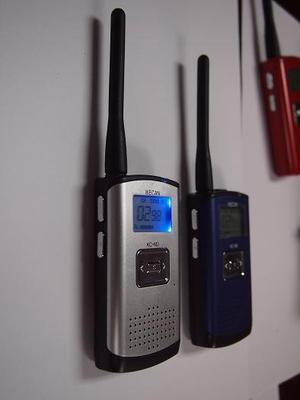 手持迷你對講機 深圳市威肯實業(yè)2W迷你無線對講機詳解